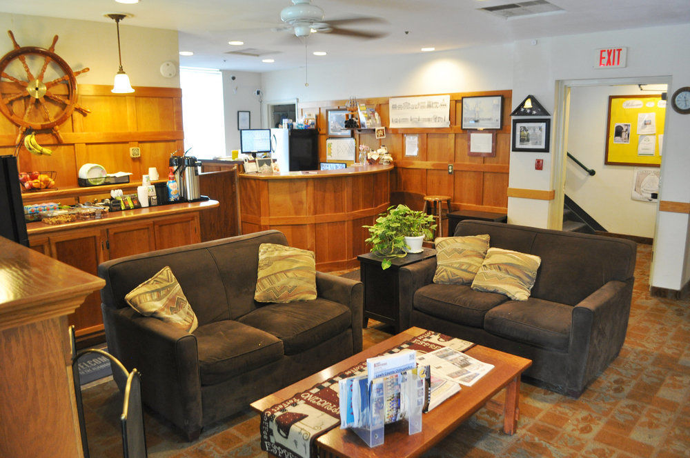 Harbor House Inn Sackets Harbor Buitenkant foto